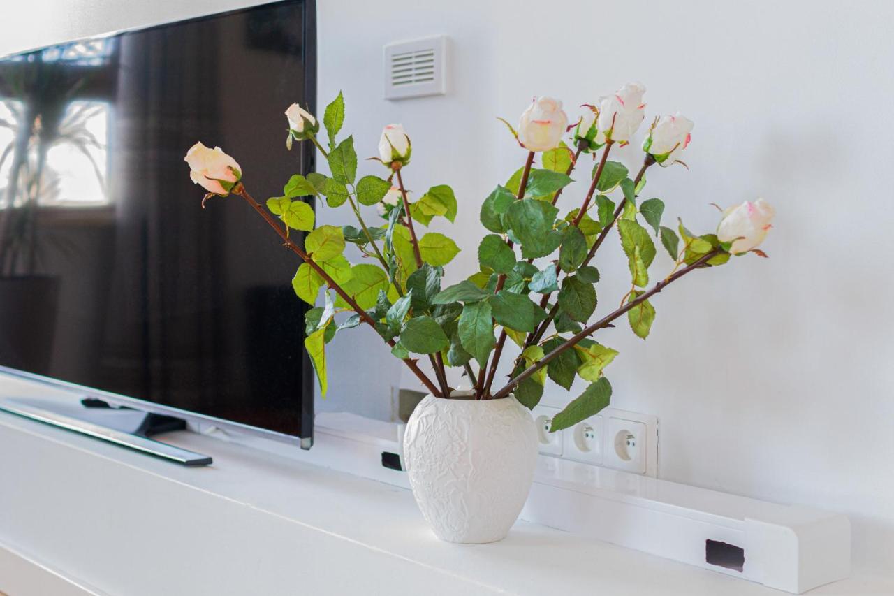 Atelier Residence Apartment By Noclegi Renters Warsaw Luaran gambar